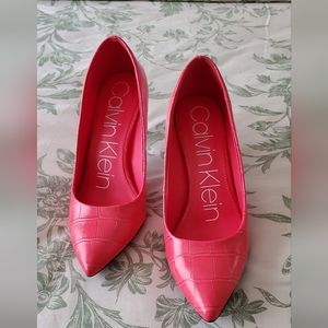 Calvin Klein Pumps